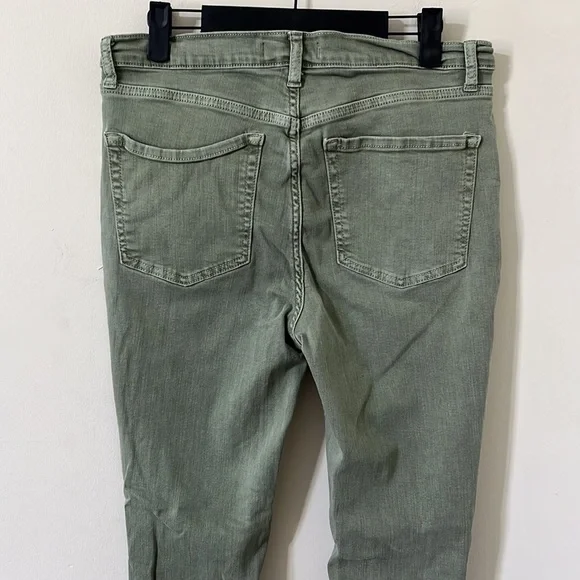 Free People Moss High Rise Distressed Busted Knee Skinny Jeans Size 31 - Picture 8 of 12